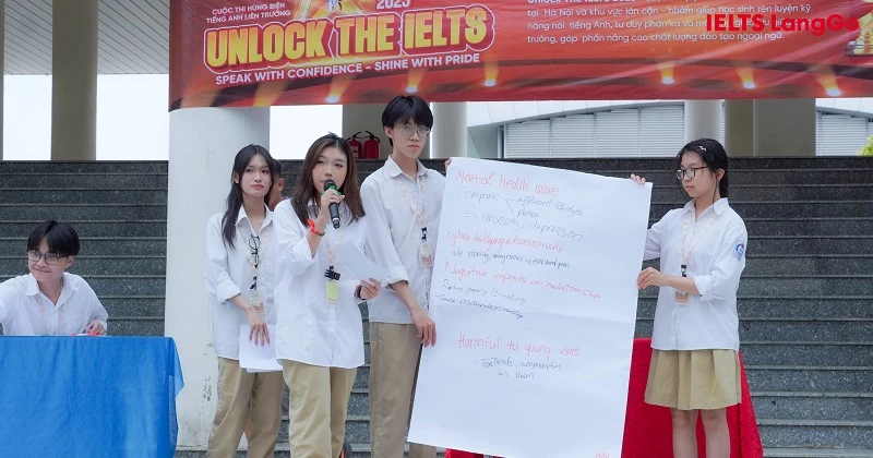 Học sinh THPT Cao Bá Quát hào hứng tham gia vòng Sơ loại Unlock The IELTS 2025