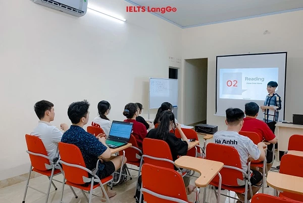 Review các trung tâm tiếng Anh uy tín tại Hà Nội