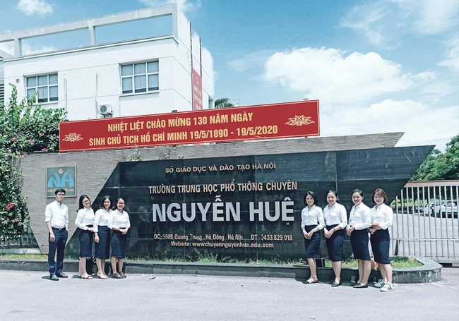 Những điều cần biết về trường THPT Chuyên Nguyễn Huệ