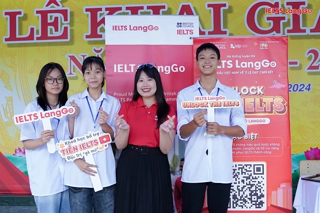 Các cố vấn học tập IELTS LangGo đã giải đáp rất chi tiết về IELTS