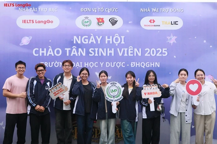 Ngày hội Chào tân sinh viên 2025 của Trường Đại học Y Dược - ĐHQGHN