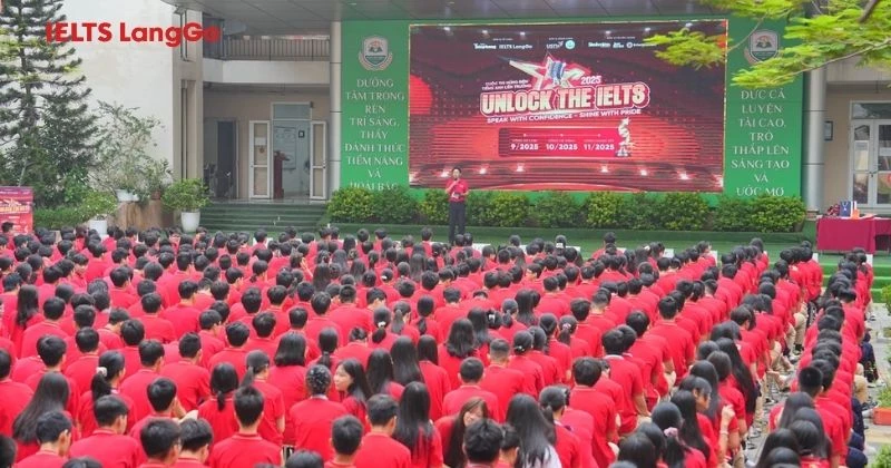 Không khí sôi nổi của vòng Sơ Loại tại trường THPT Mỹ Đình