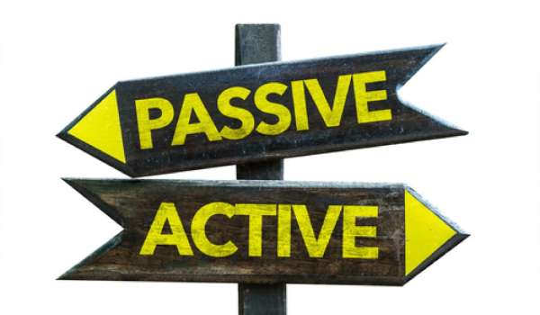 Cách chuyển từ câu chủ động có hai tân ngữ sang passive voice đặc biệt